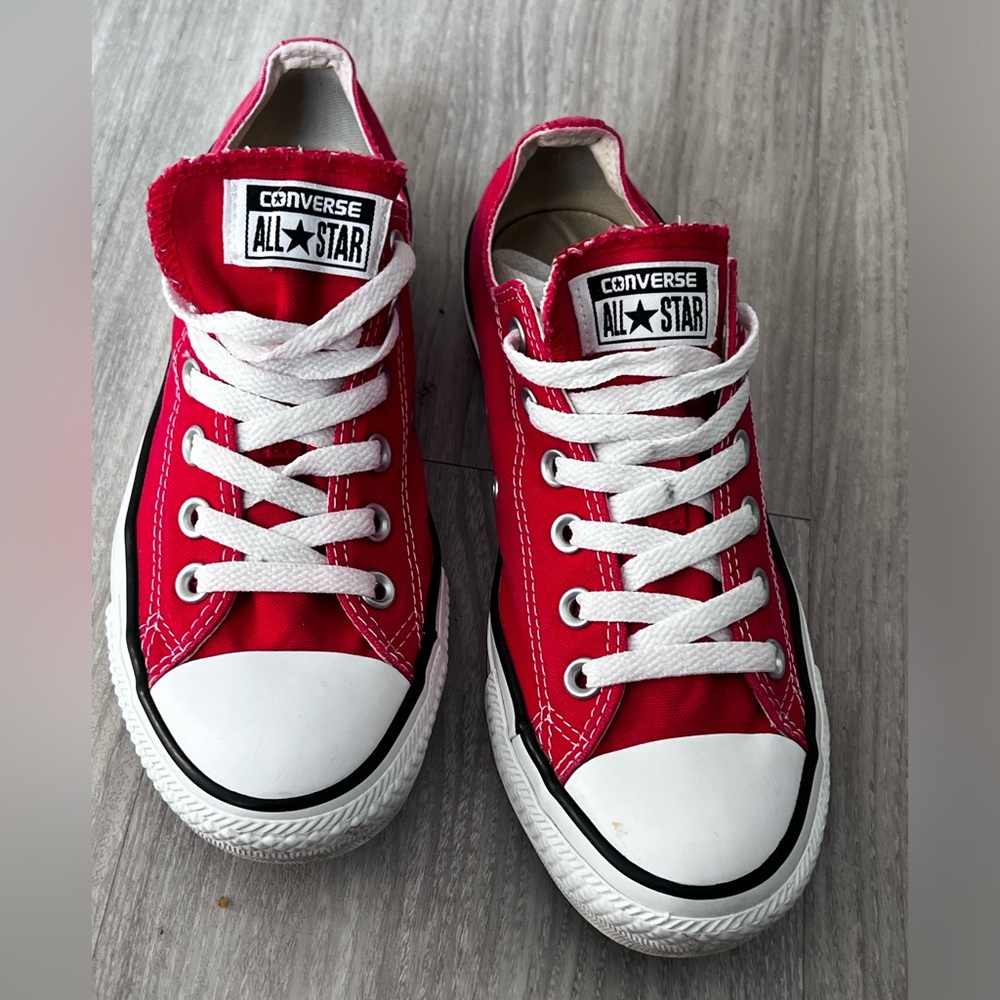 Converse low top all star gently used red with white laces